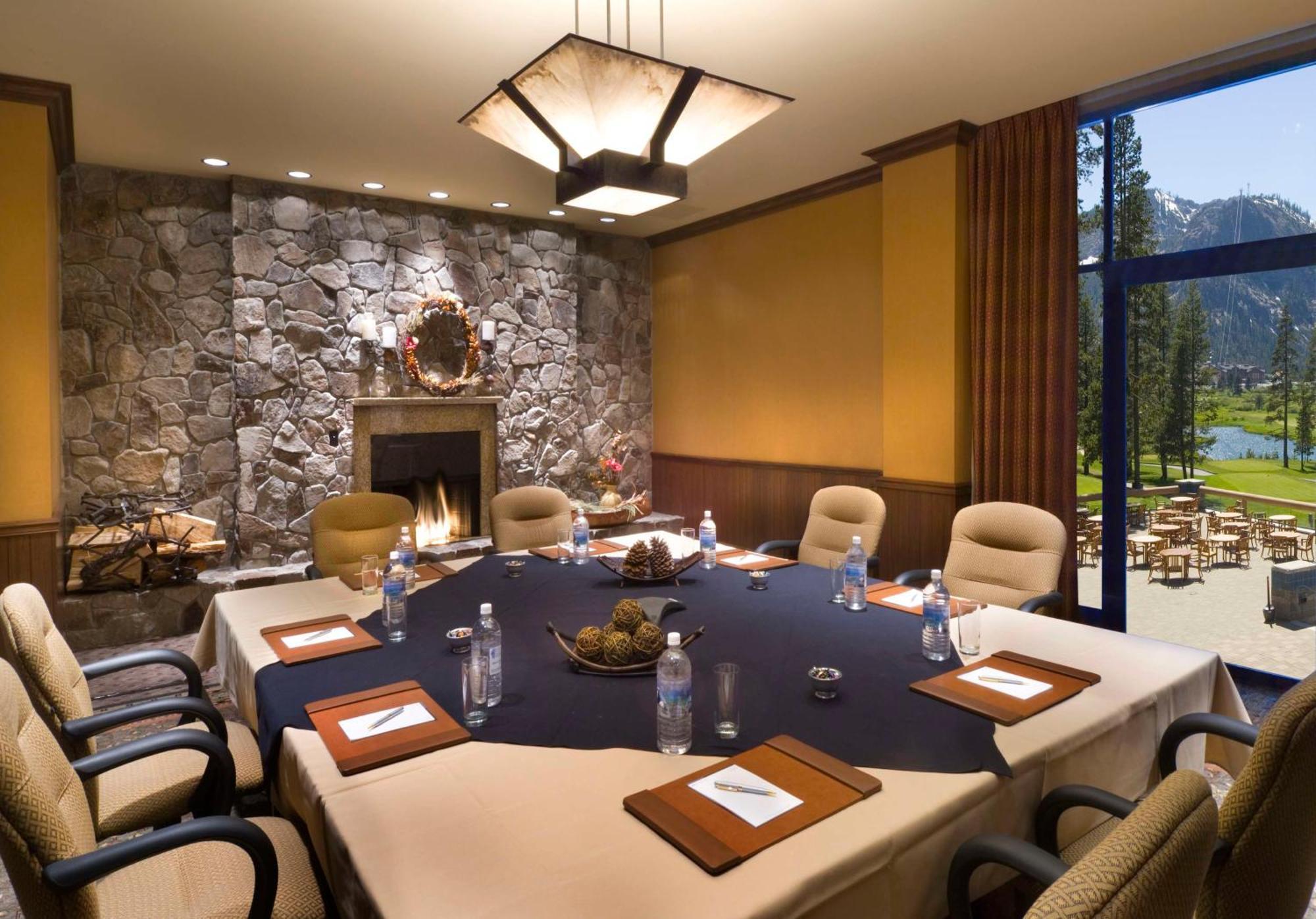 Everline Resort And Spa, Lake Tahoe Olympic Valley  Εξωτερικό φωτογραφία